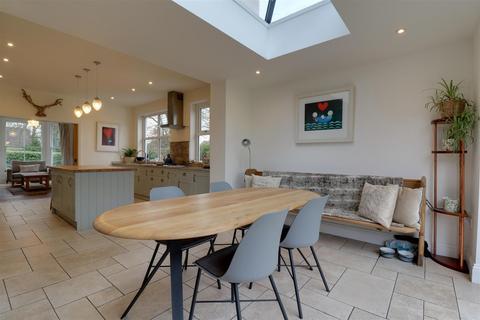 48 Fields Road, Alsager, Stoke-on-trent, ST7 2LX