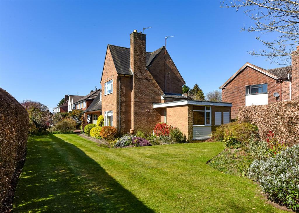 28 Springhill Park-garden2.jpg