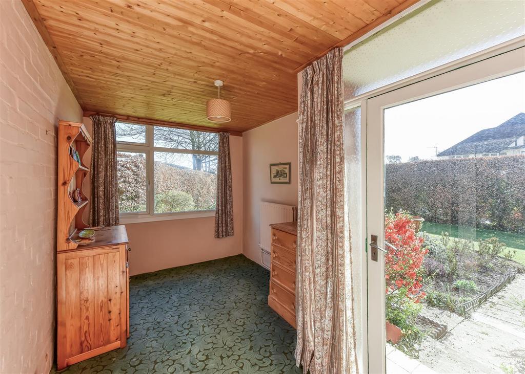 28 Springhill Park-garden room1.jpg