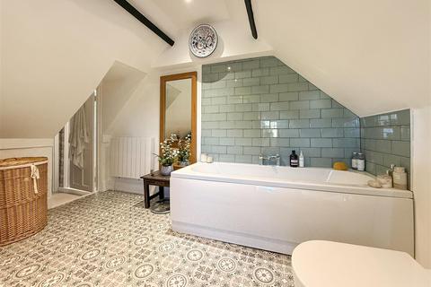 The Manse, 6 Brook Road, Tillingham, Southminster, CM0 7SG