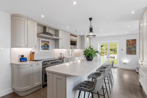undefined, Hazelwood Lane, Coulsdon, CR5