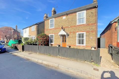 3 bedroom property for sale, Mell Road, Tollesbury, Maldon, CM9