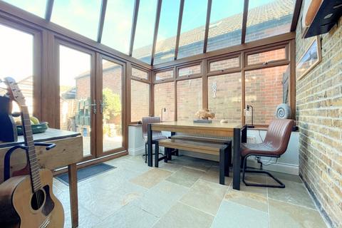 3 bedroom property for sale, Mell Road, Tollesbury, Maldon, CM9