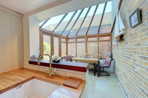 3 bedroom property for sale, Mell Road, Tollesbury, Maldon, CM9