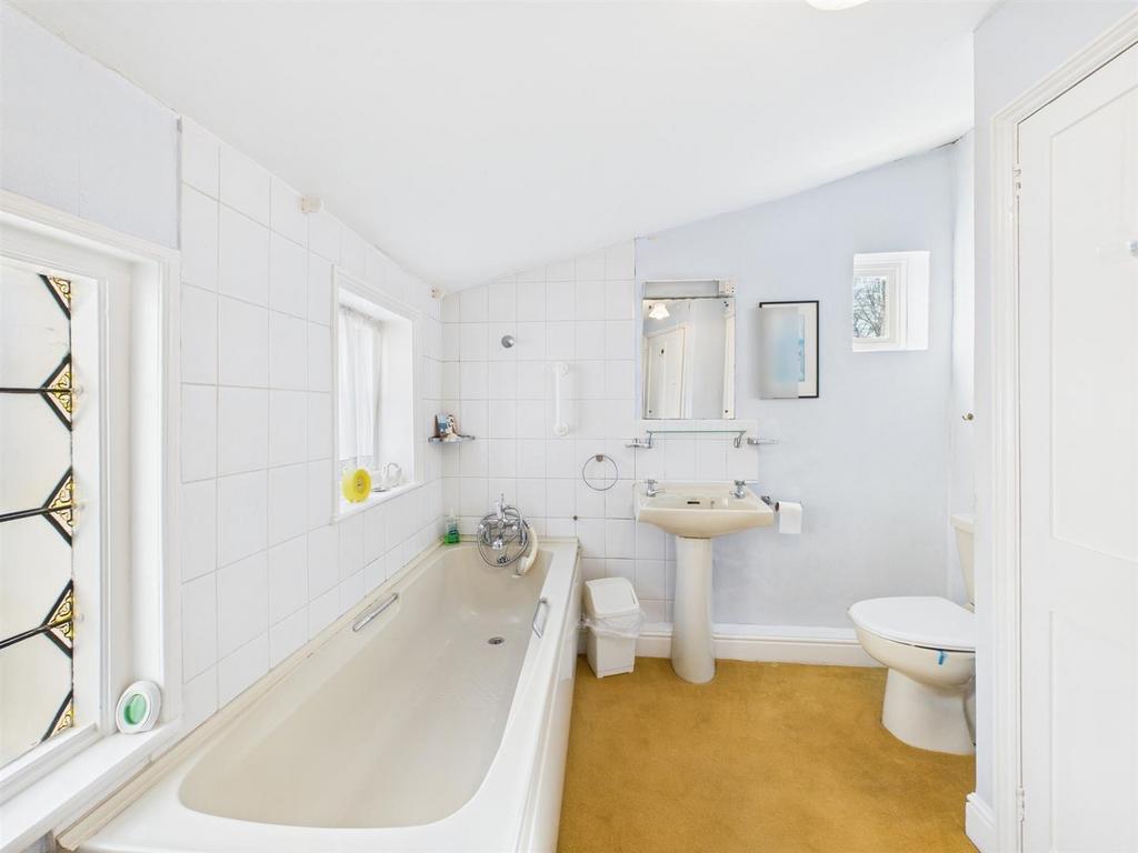 CAM04116 G0-PR0151-STILL034.jpg