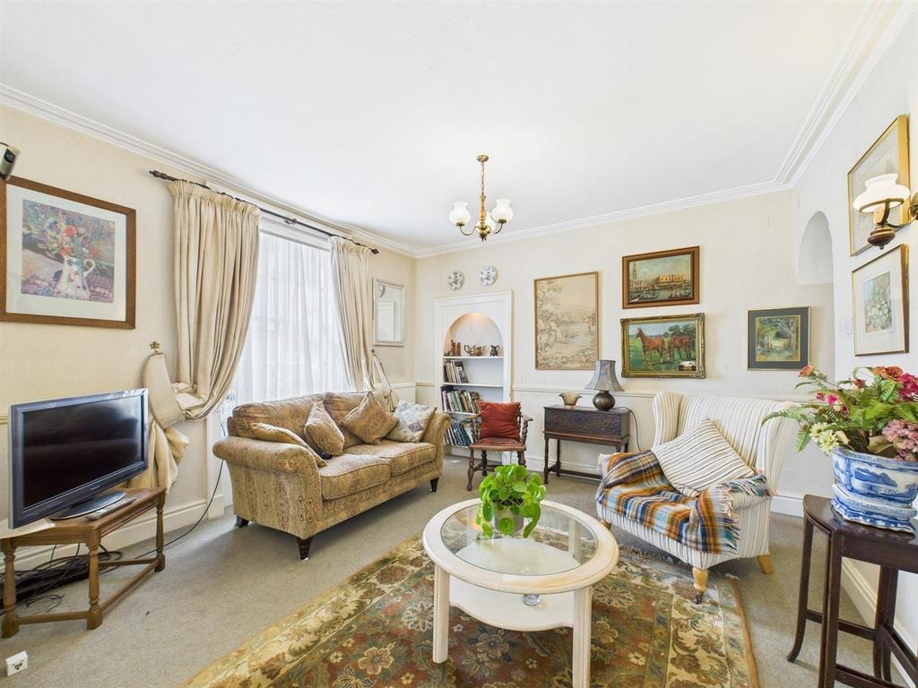 CAM04116 G0-PR0151-STILL011.jpg