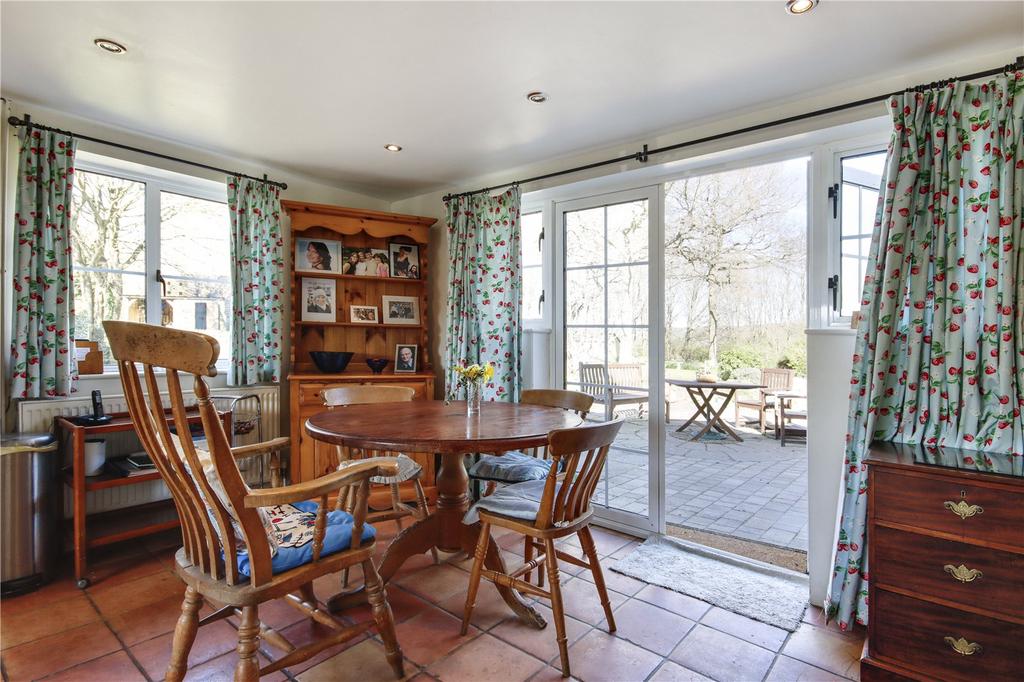 Breakfast Room