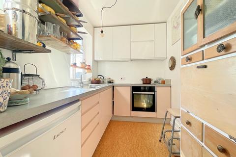 3 bedroom property for sale, King Georges Place, Maldon, CM9
