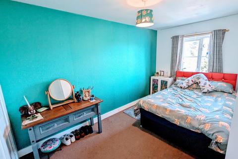 4 bedroom semi-detached house for sale, Goodwin Avenue, Rawmarsh