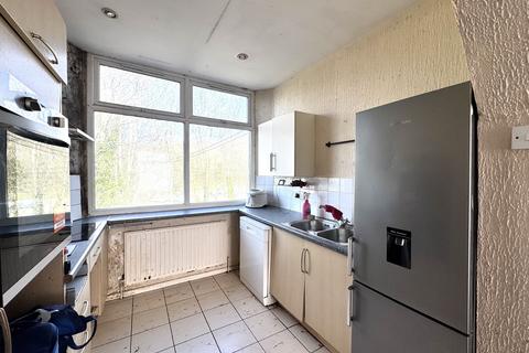 44 Broadway, Pontypridd, CF37 1BD