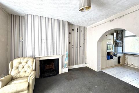 44 Broadway, Pontypridd, CF37 1BD