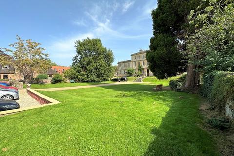 2 bedroom ground floor flat for sale, Portway, Warminster