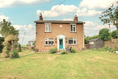 5 bedroom detached house for sale, Whittlesey Road, Benwick