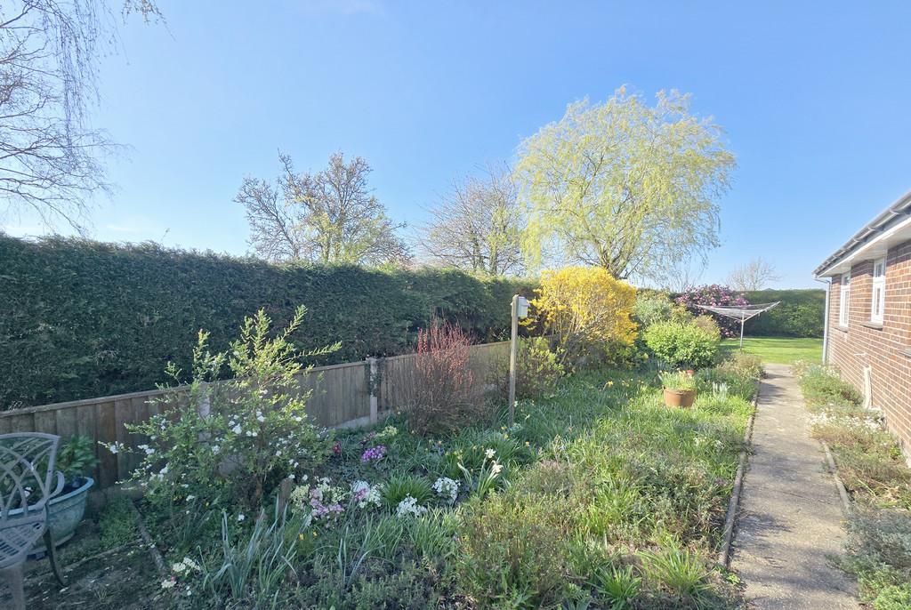 Ivanhoe Garden 2