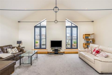 2 bedroom apartment for sale, The Quays, Cumberland Road, Bristol, BS1