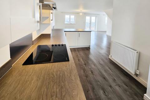 4 bedroom detached house for sale, Sybil Mead
