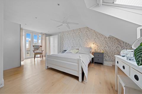 24 Highview Avenue, Wallington, SM6 8PQ