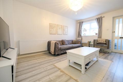 72 Doveney Close, Orpington, BR5 3WF