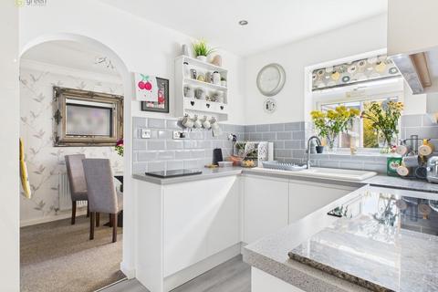 1 Darnbrook, Wilnecote, Tamworth, B77 4JU