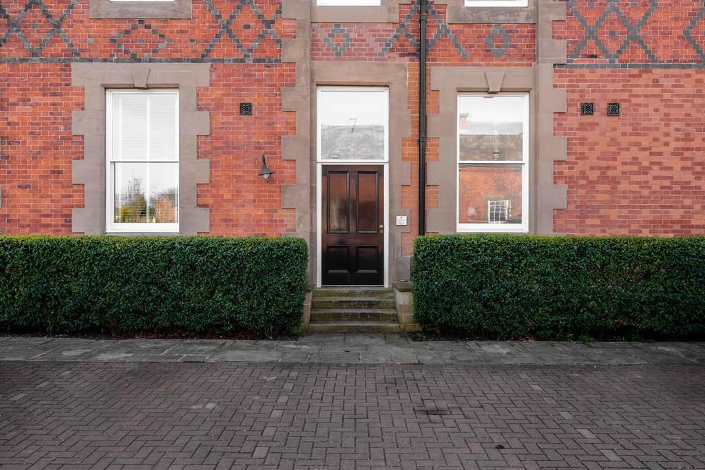 7 Blencowe Close, Backford, CH1 6 QR-21