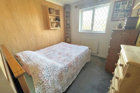 19 Biscay Close, Littlehampton, BN17 6SW