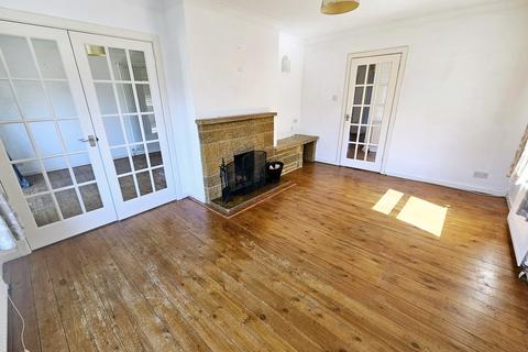 3 bedroom detached bungalow for sale, Portway Crescent, Croughton