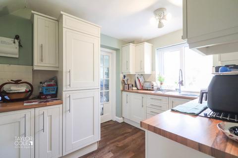 3 bedroom semi-detached house for sale, Danelagh Close, Coton Green