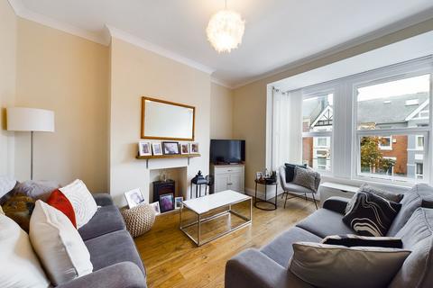 2 bedroom flat to rent, Bickham Park Road, Plymouth PL3