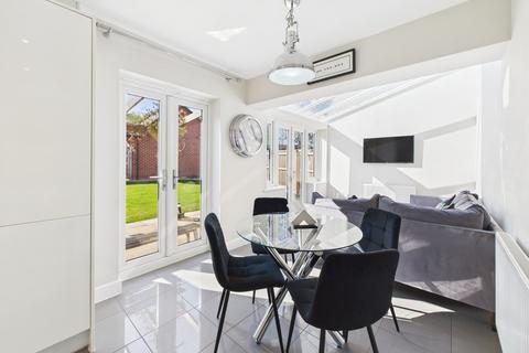 4 bedroom detached house for sale, Beeby Way, Broughton, CH4