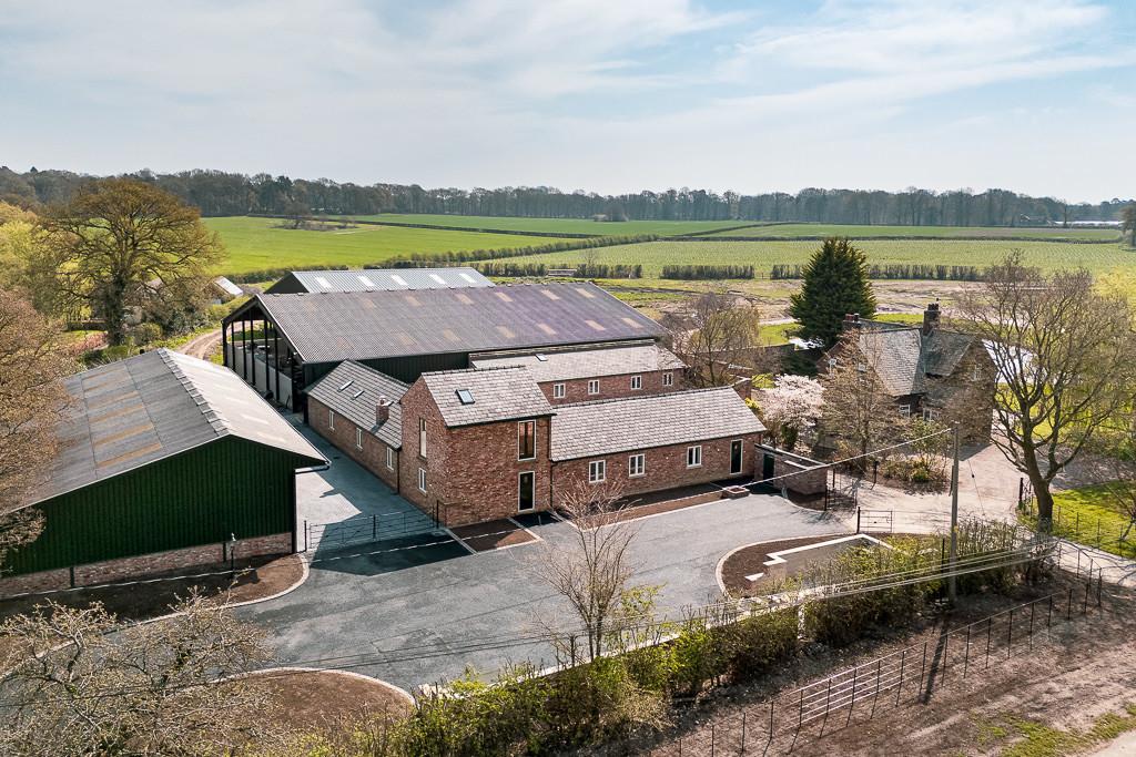 Grange farm barns 1