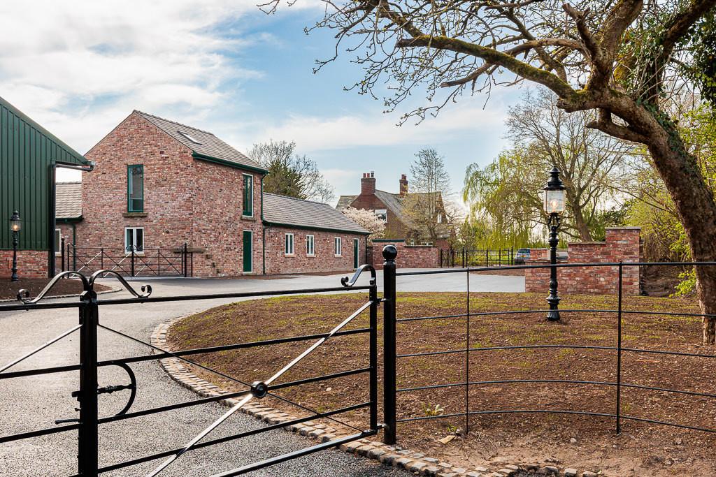 Grange farm barns 3