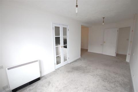1 bedroom flat for sale, Station Road, Clacton on Sea