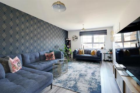 4 bedroom detached house for sale, Holker Green, Brough