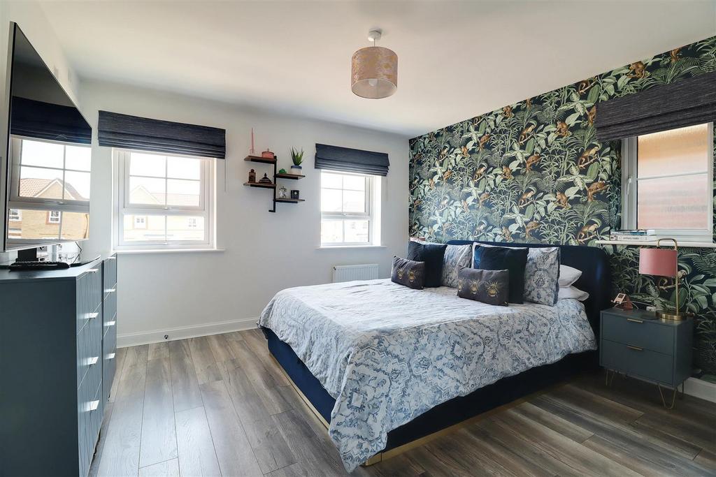 IMG 3368-IMG 3370.jpg