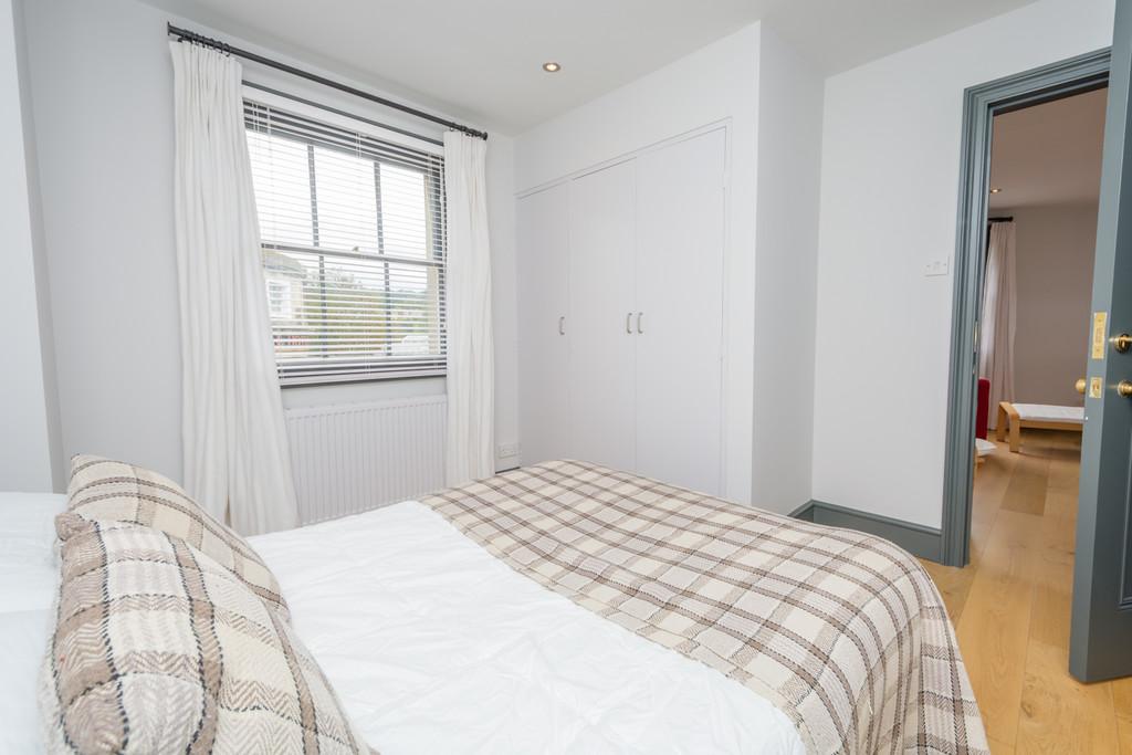 15 Manvers St - Flat 3 -5