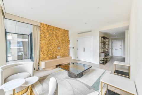 2 bedroom flat for sale, Amberley House, Battersea, London, SW11