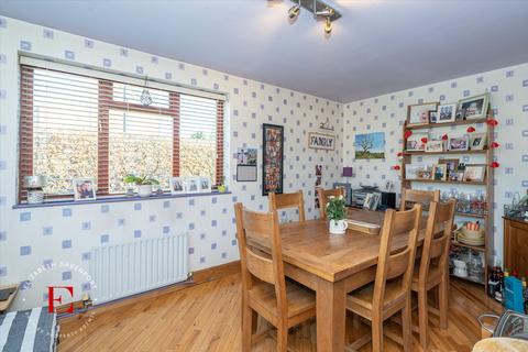 4 bedroom semi-detached house for sale, Hockley Lane, Eastern Green CV5