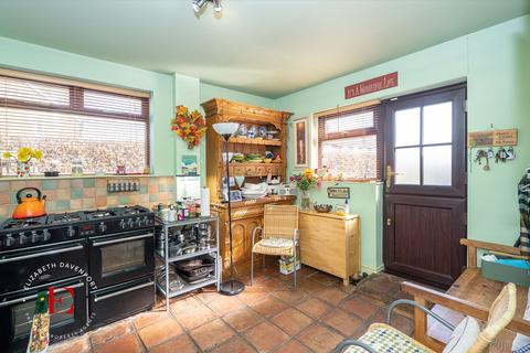 4 bedroom semi-detached house for sale, Hockley Lane, Eastern Green CV5