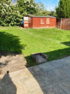 12 bedroom detached house to rent, London Road, Epsom KT17