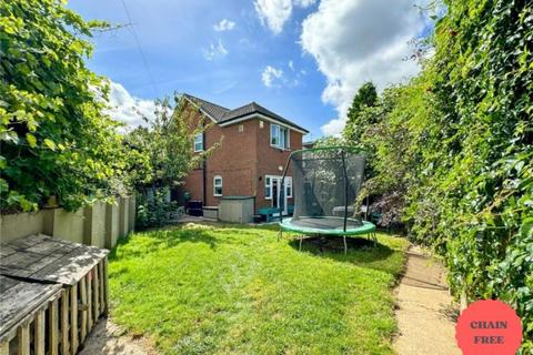 2 bedroom semi-detached house for sale, Middletune Avenue, Sittingbourne, ME10