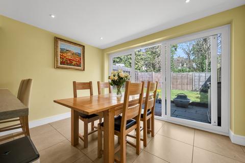 1a Brenchley Close, Chislehurst, BR7 5NQ