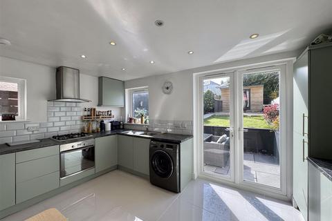 56 Trelander North, Truro, TR1 1PR