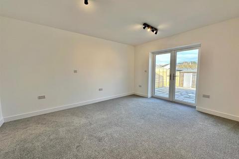 9 Lower Redannick, Truro, TR1 2JW