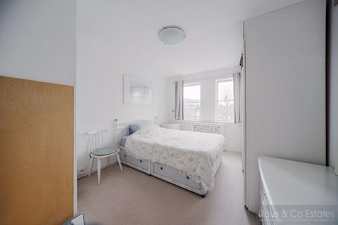 1 bedroom flat for sale, Priory Road, South Hampstead, London
