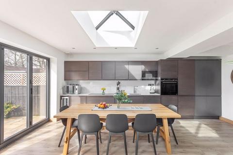 4 bedroom semi-detached house for sale, Highfield Road, Westerhope Newcastle Upon Tyne