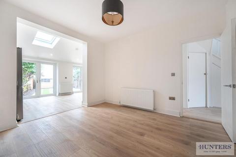 11 First Avenue, Bexleyheath, DA7 5SS