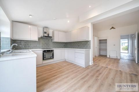 11 First Avenue, Bexleyheath, DA7 5SS