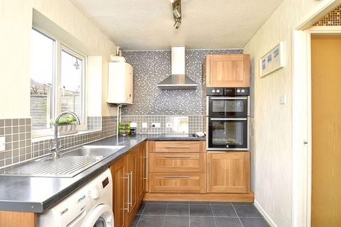 6 Lindrick Close, Walsall, WS3 3UW