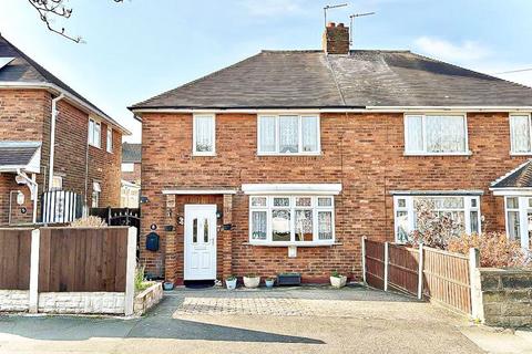 2 bedroom semi-detached house for sale, Laburnum Road, LANESFIELD, WV4 6PG