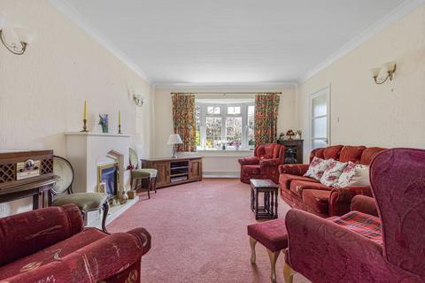 3 bedroom terraced house for sale, The Paddocks, Bookham